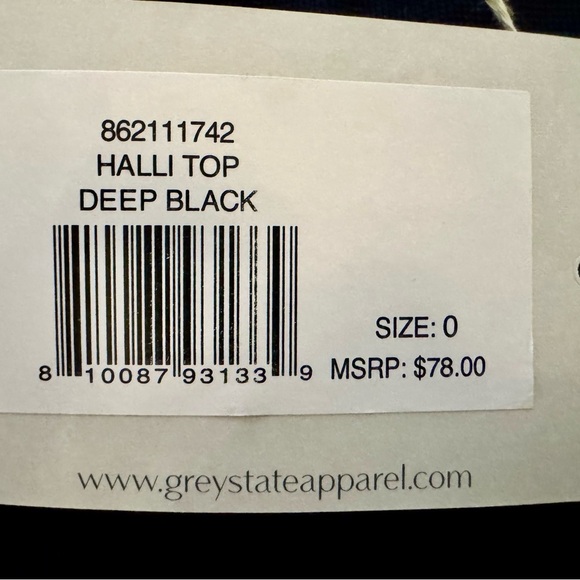 Grey State Sz 0/XS NWT Black Sleeveless Hali Top with Ruched Sides - Picture 2 of 5